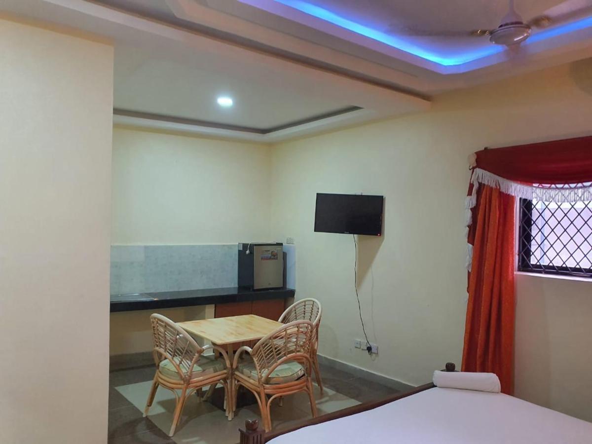 Regency Park Hotel Μομπάσα Εξωτερικό φωτογραφία