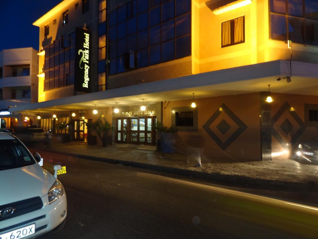 Regency Park Hotel Μομπάσα Εξωτερικό φωτογραφία